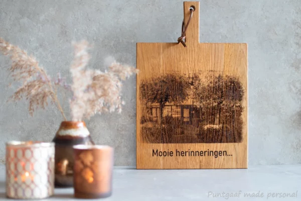 Eikenhouten tapasplank modern met leder lus housewarming, gemaakt door Puntgaaf made personal